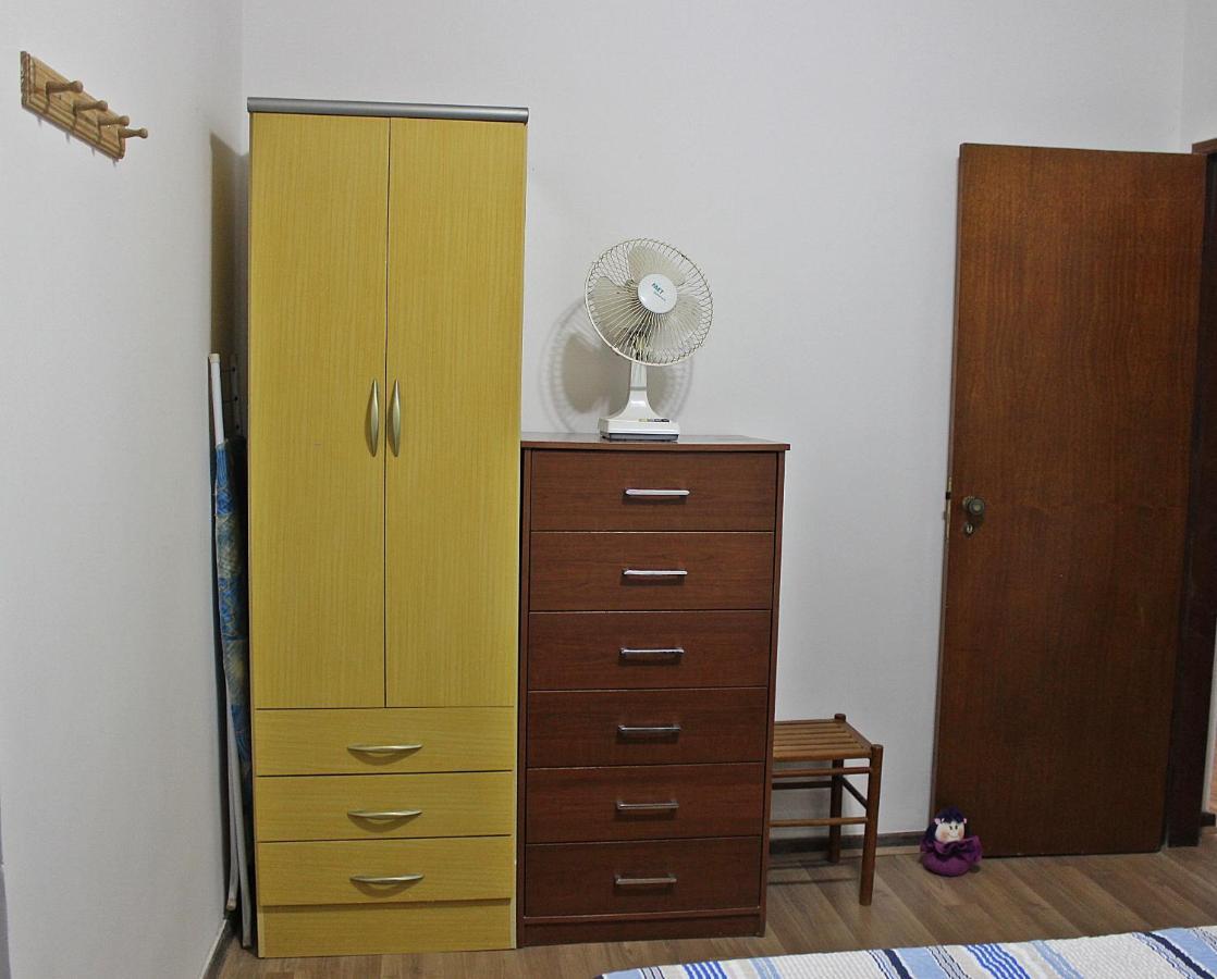 Apartamento Familiar - Praia Da Enseada Гуаружа Екстер'єр фото